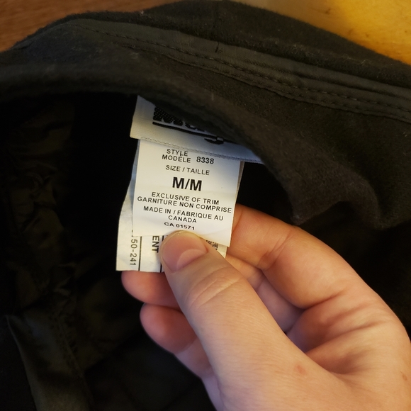 Magill black driver's cap with ear flaps - Picture 3 of 4